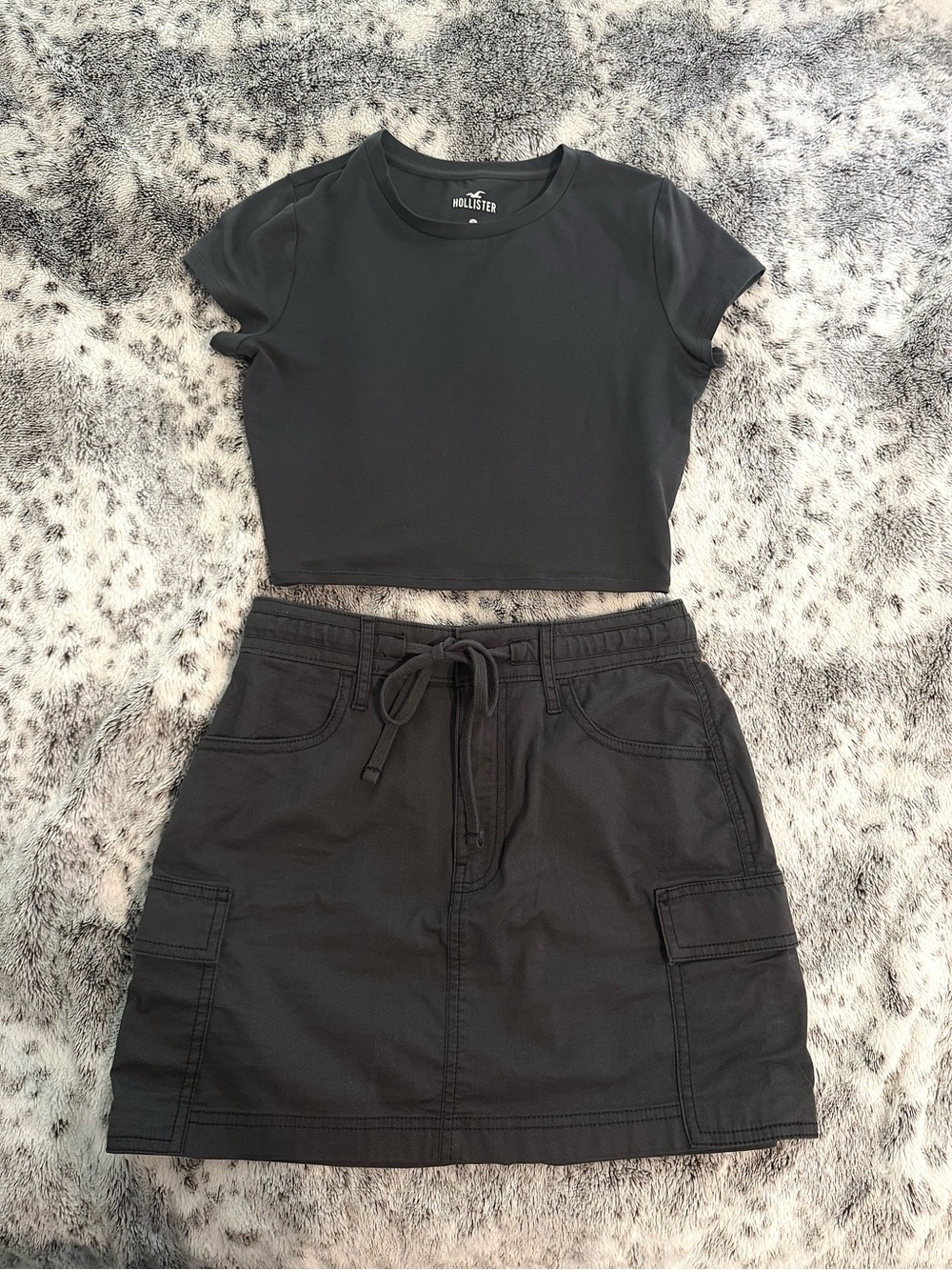 Hollister Dark Grey Cargo Drawstring Mini Skirt + Baby Tee Set